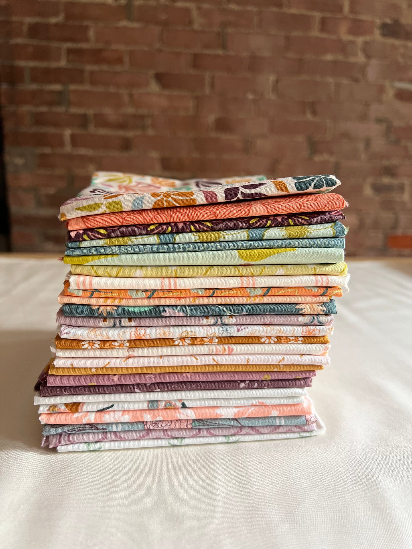 GeoBloom 25 Piece Fat Quarter Bundle