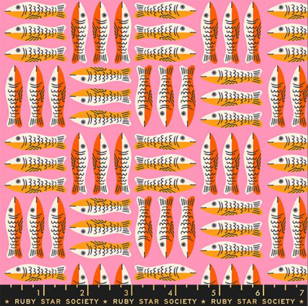 1800 Calico Fish in Lucky Pink