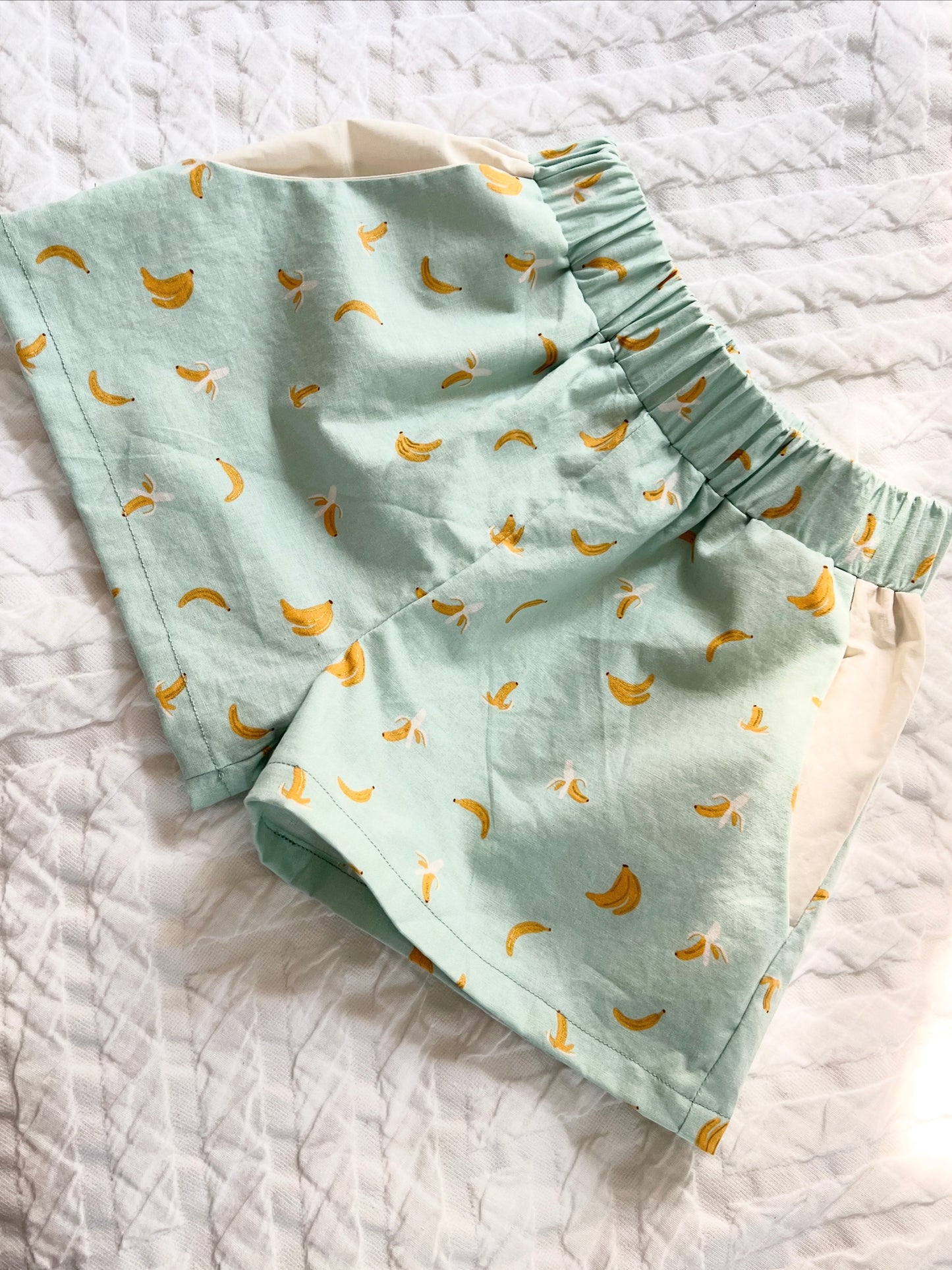 Bananas in Mint Metallic
