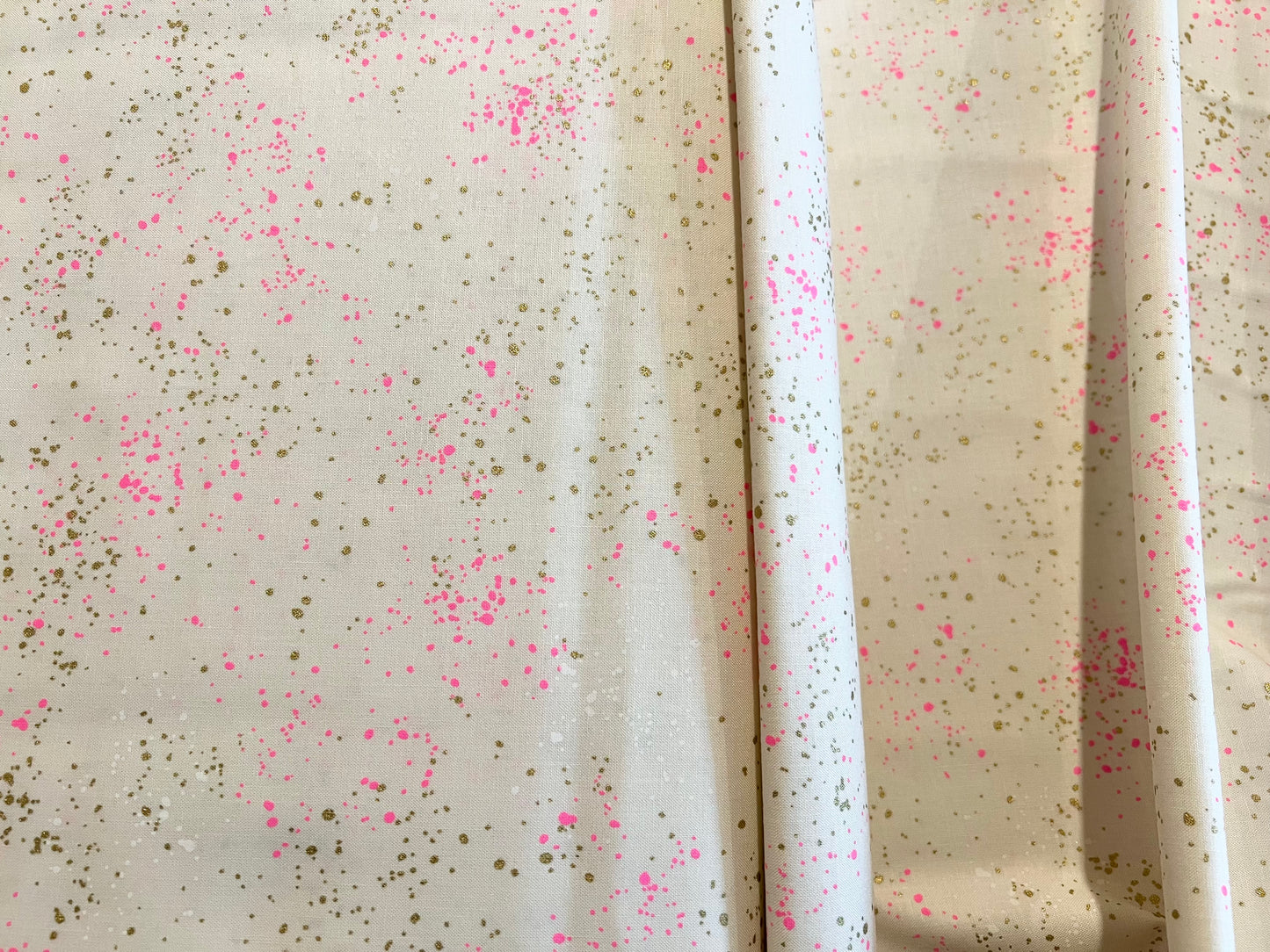 Speckled Metallic Neon Pink