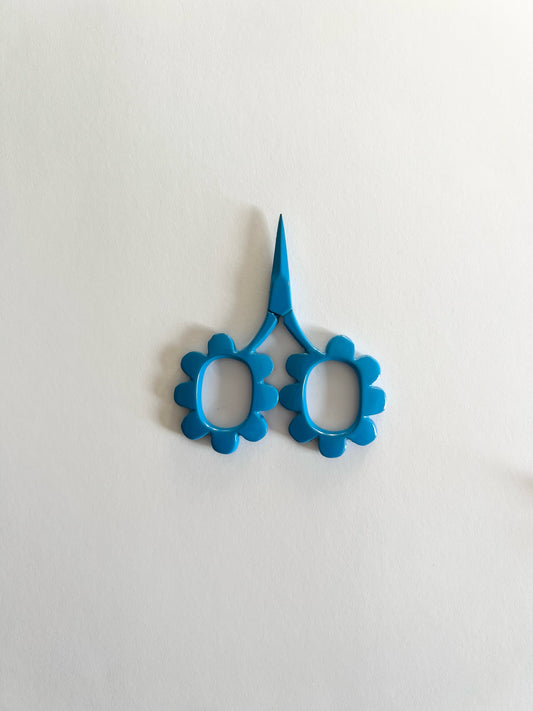 Tiny Flower Scissors Blue 2.5"